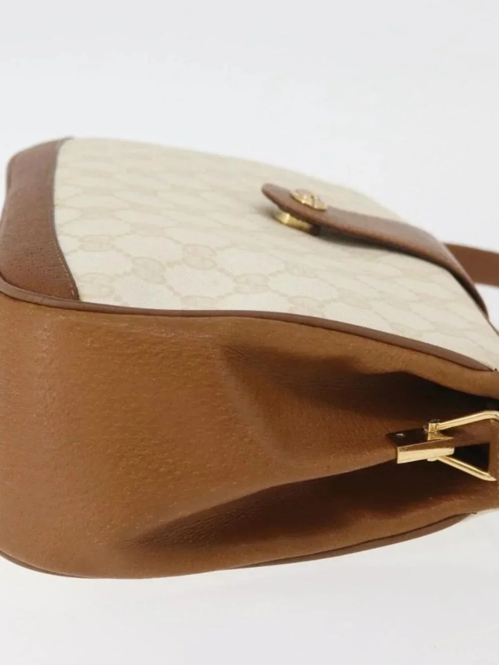 GUCCI GG Supreme Shoulder Bag PVC White Gold 116 02 076 Auth
